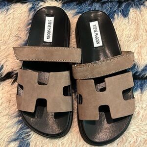 Steve Madden Mayven Slides